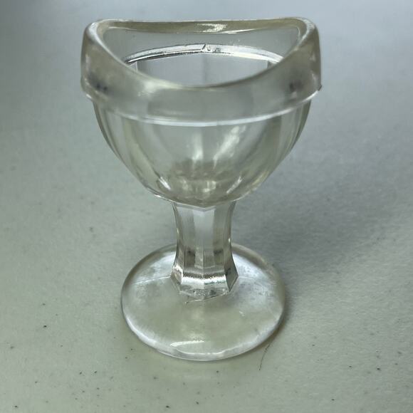 Antique Eye Wash Rinse Stemmed Glass Eye Cup Holder VTG Curiosity Oddity Decor - Picture 3 of 15